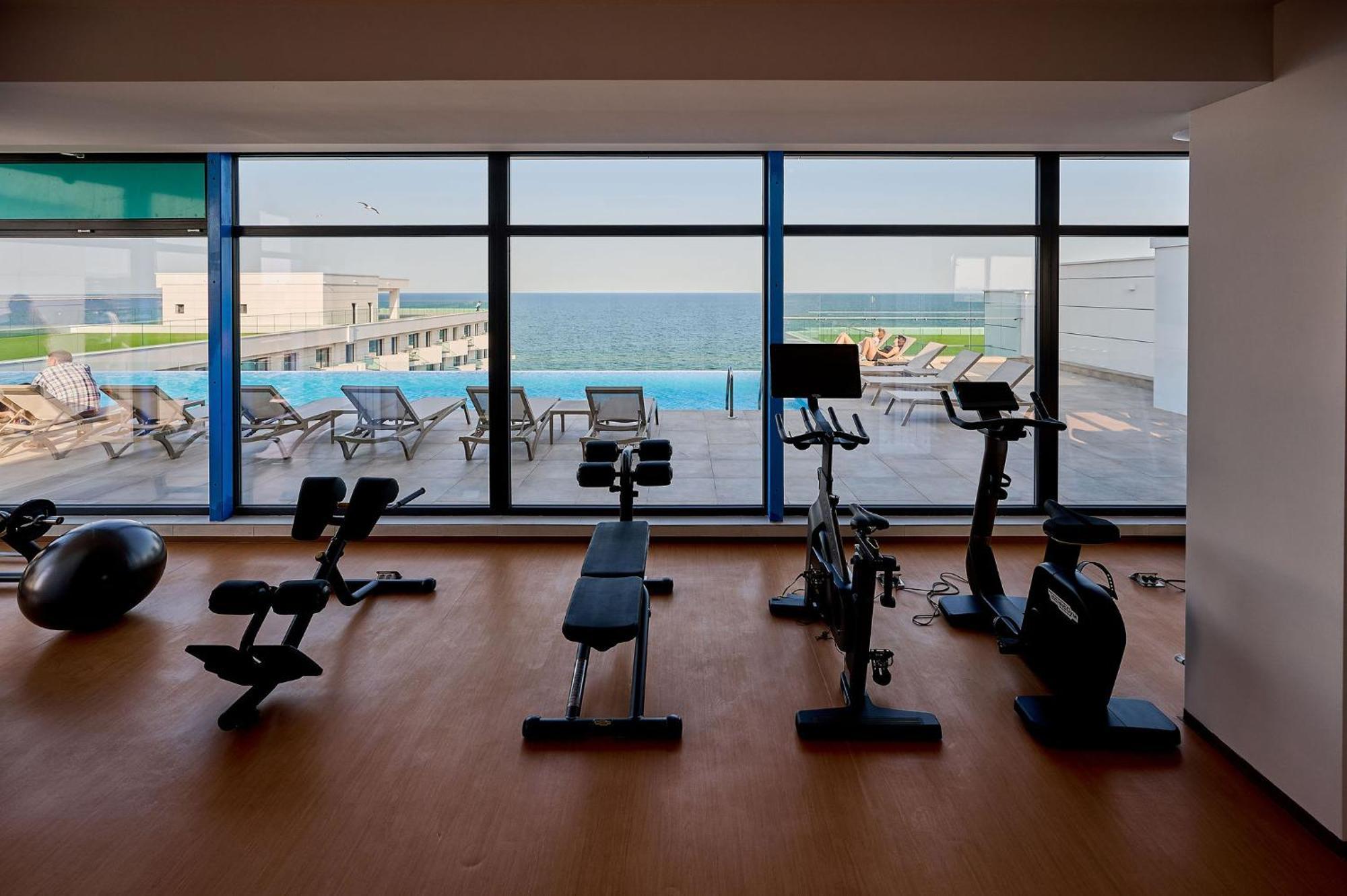Summer Residence Apartment In Infinity Beach Resort - Parking Mamaia Exterior foto