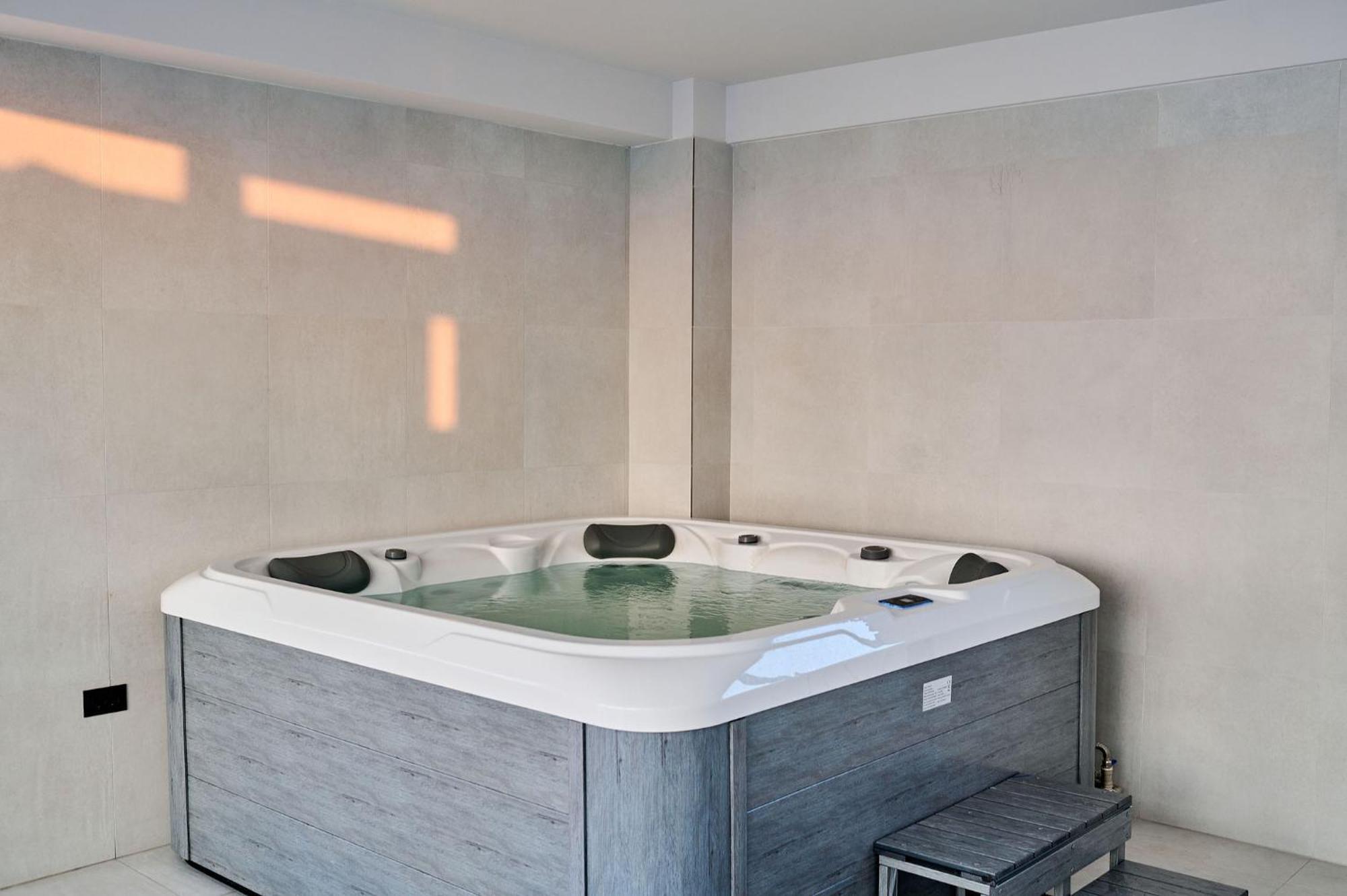 Summer Residence Apartment In Infinity Beach Resort - Parking Mamaia Exterior foto