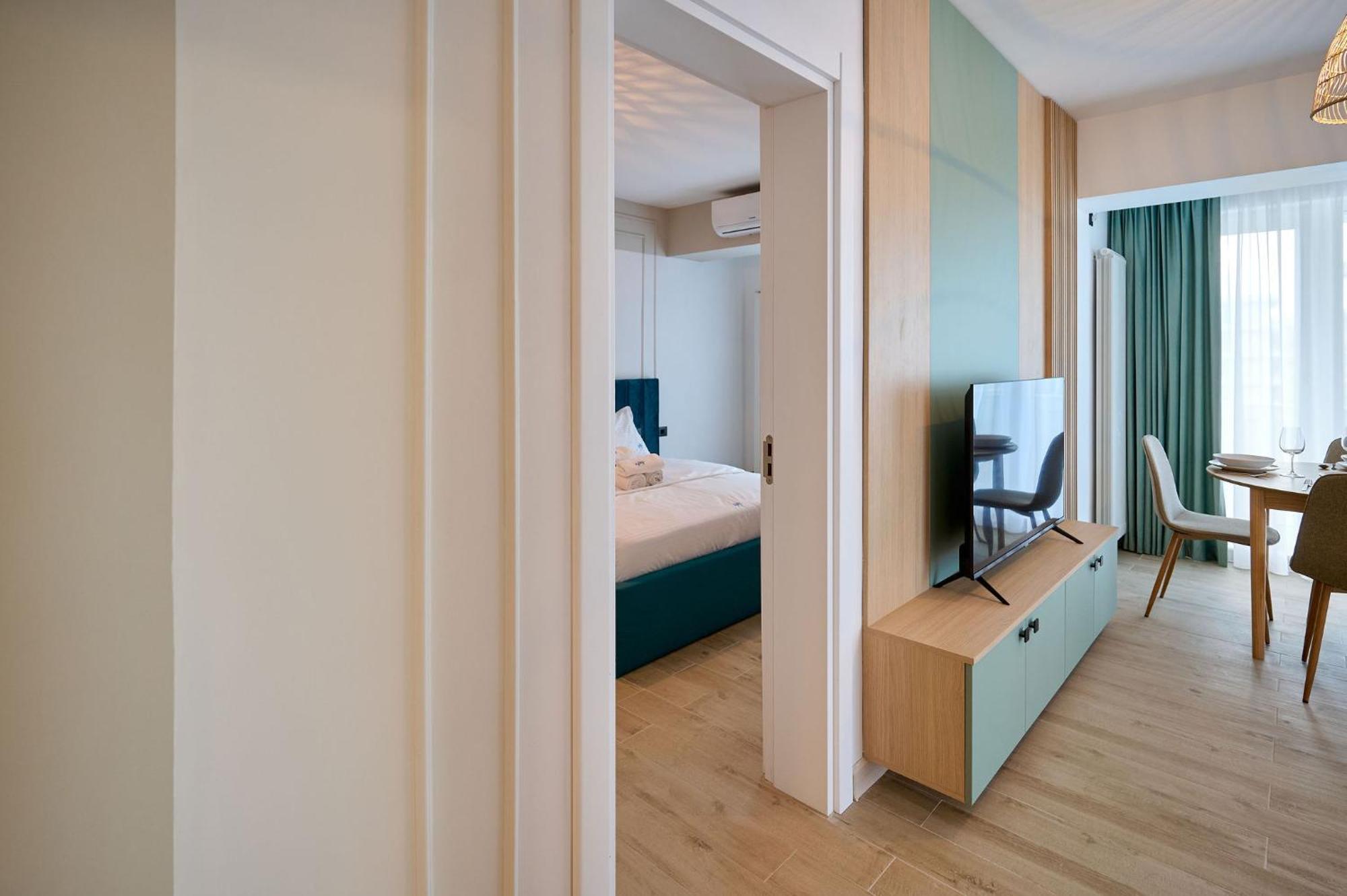 Summer Residence Apartment In Infinity Beach Resort - Parking Mamaia Exterior foto