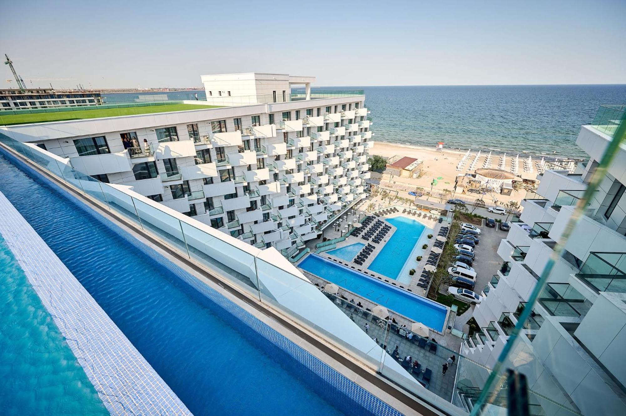 Summer Residence Apartment In Infinity Beach Resort - Parking Mamaia Exterior foto