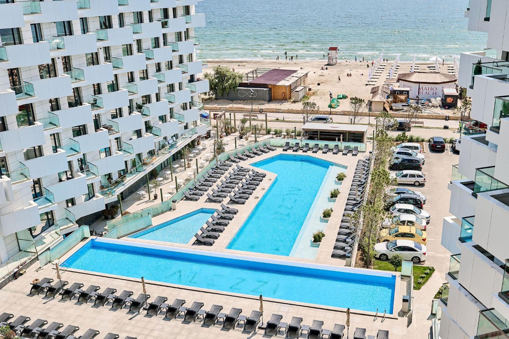 Summer Residence Apartment In Infinity Beach Resort - Parking Mamaia Exterior foto